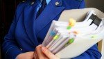 По иску прокурора суд обязал обустроить тротуар и освещение на опасном участке дороги в Трубчевском районе